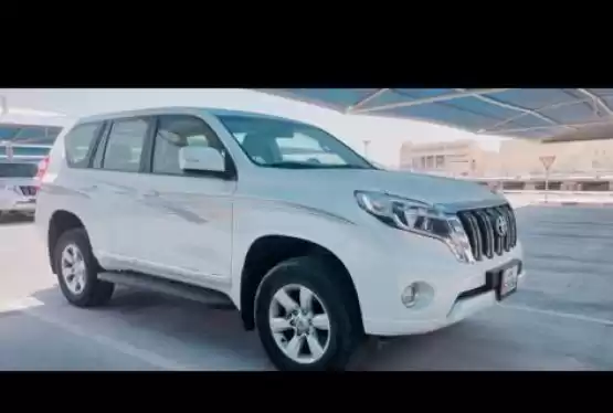 Использовал Toyota Prado Продается в Доха #8926 - 1  image 