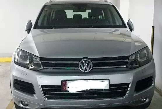 Used Volkswagen Touareg For Sale in Al Sadd , Doha #8930 - 1  image 