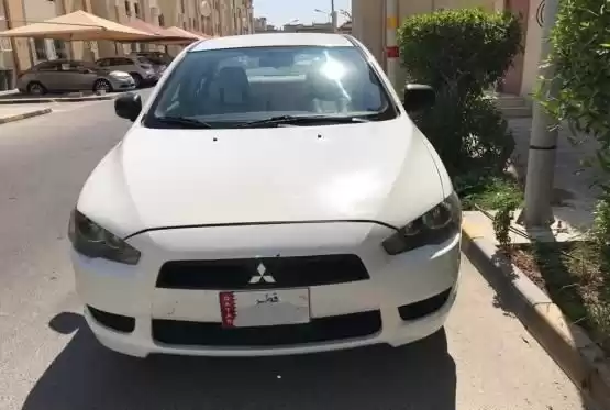 Gebraucht Mitsubishi Lancer Zu verkaufen in Al Sadd , Doha #8946 - 1  image 
