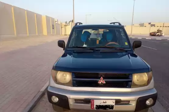 Gebraucht Mitsubishi Pajero Zu verkaufen in Al Sadd , Doha #8954 - 1  image 