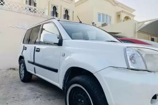 Использовал Nissan X-Trail Продается в Доха #8971 - 1  image 
