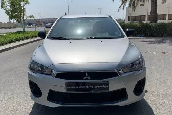 Использовал Mitsubishi Lancer Продается в Доха #8986 - 1  image 