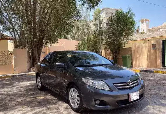 用过的 Toyota Corolla 出售 在 萨德 , 多哈 #9080 - 1  image 
