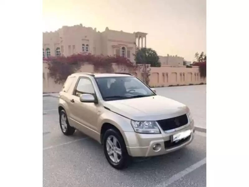 Использовал Suzuki Grand Vitara Продается в Аль-Садд , Доха #9158 - 1  image 