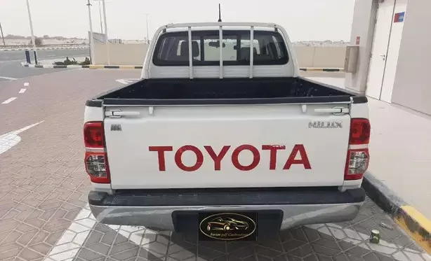 Used Toyota Hilux For Sale in Doha #9161 - 3  image 