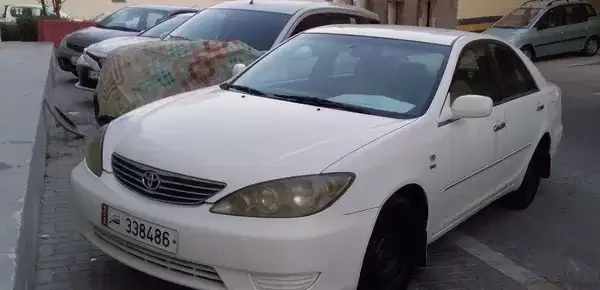 Gebraucht Toyota Camry Zu verkaufen in Al Sadd , Doha #9165 - 1  image 