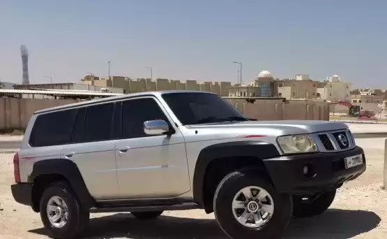 Использовал Nissan Patrol Продается в Аль-Садд , Доха #9281 - 1  image 