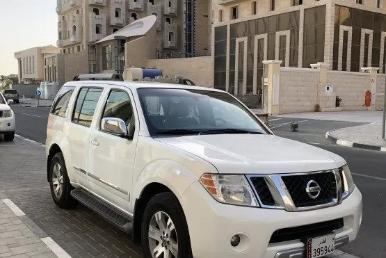 Usado Nissan Pathfinder Venta en al-sad , Doha #9328 - 1  image 