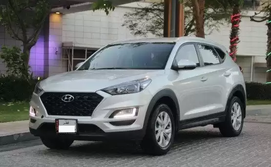 用过的 Hyundai Tucson 出售 在 萨德 , 多哈 #9375 - 1  image 