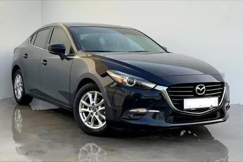Использовал Mazda Mazda3 Продается в Доха #9424 - 1  image 