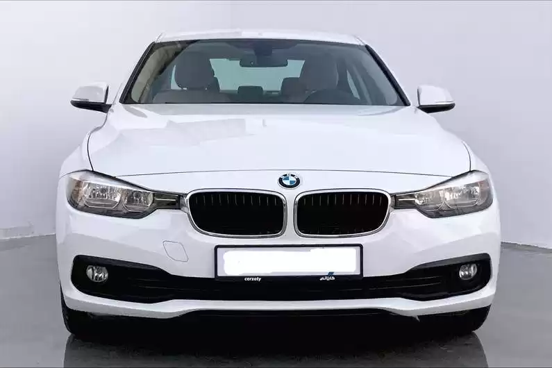 用过的 BMW i8 出售 在 多哈 #9433 - 1  image 