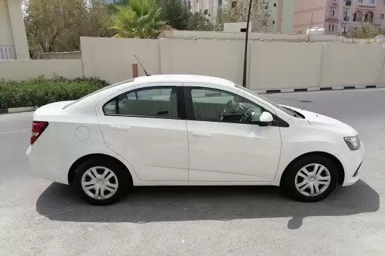 Gebraucht Chevrolet Aveo Zu verkaufen in Al Sadd , Doha #9447 - 1  image 