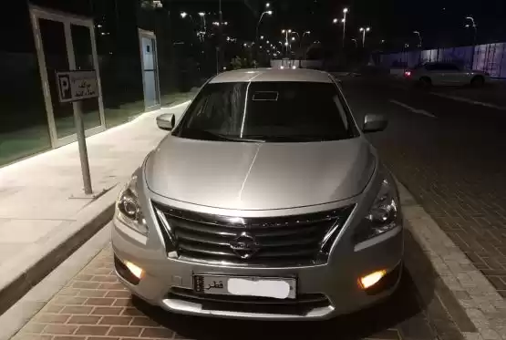 Used Nissan Altima For Sale in Doha #9571 - 1  image 