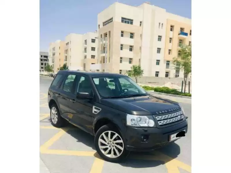 Used Land Rover Unspecified For Sale in Al Sadd , Doha #9581 - 1  image 