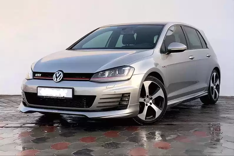 Used Volkswagen Golf For Sale in Doha #9643 - 1  image 