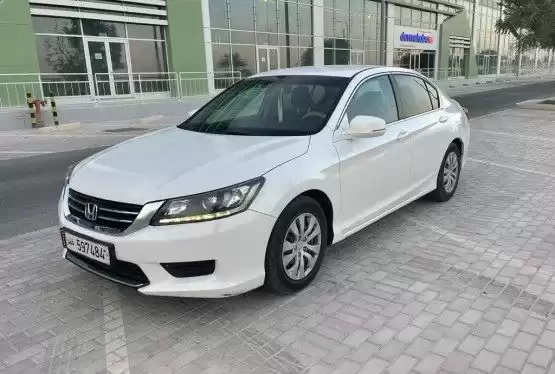 Used Honda Accord For Sale in Al Sadd , Doha #9655 - 1  image 