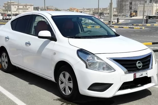 Used Nissan Sunny For Sale in Al-Thumama , Doha-Qatar #9677 - 1  image 