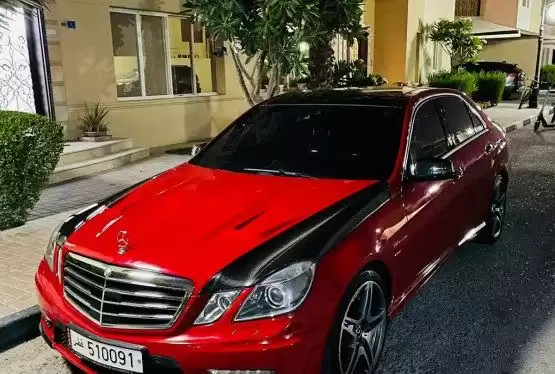 Использовал Mercedes-Benz E Class Продается в Аль-Садд , Доха #9770 - 1  image 