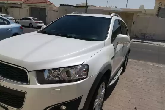 Использовал Chevrolet Captiva Продается в Доха #9797 - 1  image 