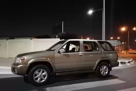 مستعملة Nissan Pathfinder للبيع في الدوحة #9799 - 1  صورة 