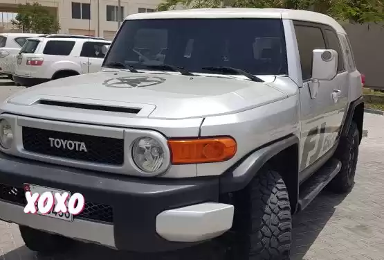 Использовал Toyota FJ Cruiser Продается в Аль-Садд , Доха #9814 - 1  image 