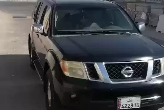 Использовал Nissan Pathfinder Продается в Доха #9821 - 1  image 