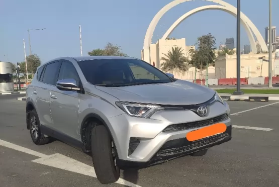 Used Toyota RAV4 For Sale in Al-Dafna , Doha-Qatar #9828 - 1  image 