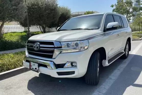 Использовал Toyota Land Cruiser Продается в Аль-Садд , Доха #9863 - 1  image 