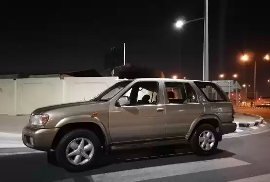 مستعملة Nissan Pathfinder للبيع في الدوحة #9889 - 1  صورة 