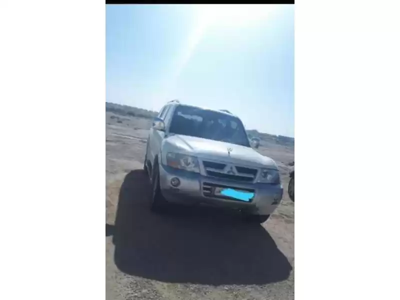 Использовал Mitsubishi Pajero Продается в Доха #9911 - 1  image 