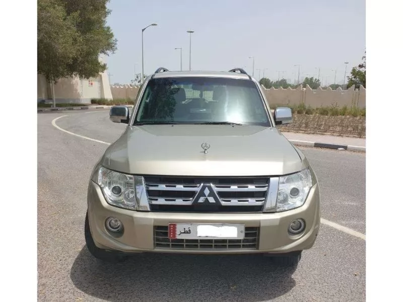 Использовал Mitsubishi Pajero Продается в Доха #9916 - 1  image 