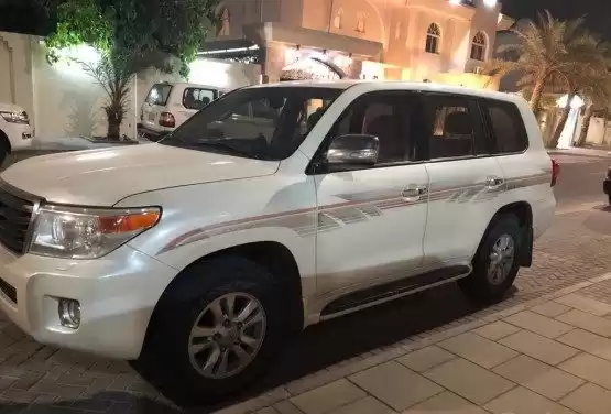 Gebraucht Toyota Land Cruiser Zu verkaufen in Doha #9921 - 1  image 