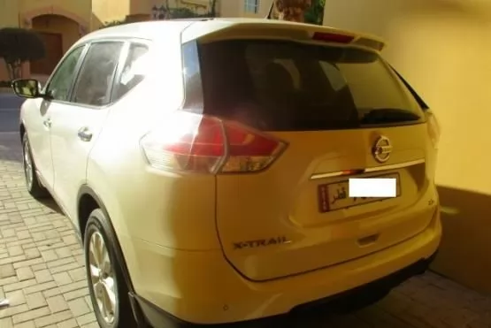 Used Nissan X-Trail For Sale in Doha-Qatar #9924 - 6  image 