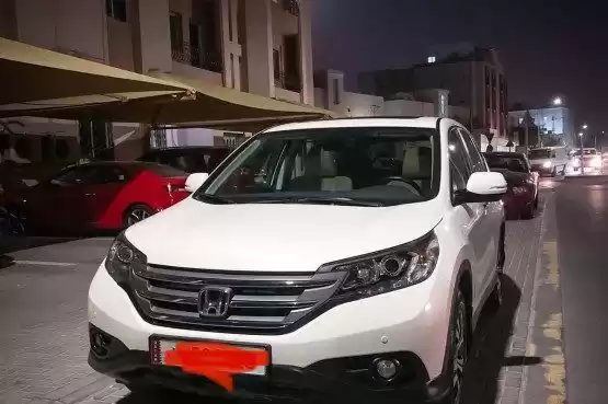 Used Honda CR-V For Sale in Al Sadd , Doha #9933 - 1  image 