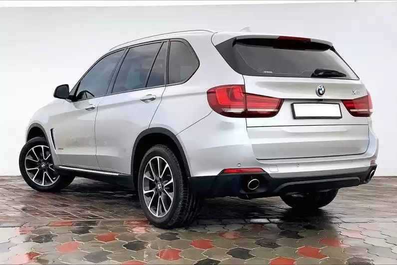 Gebraucht BMW Unspecified Zu verkaufen in Doha #9967 - 1  image 