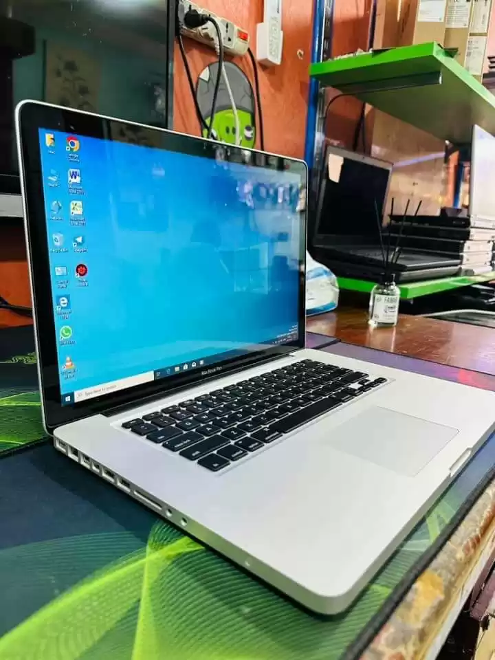 Computers Items  in Port of Fujairah , Fujairah #5476 - 1  image 
