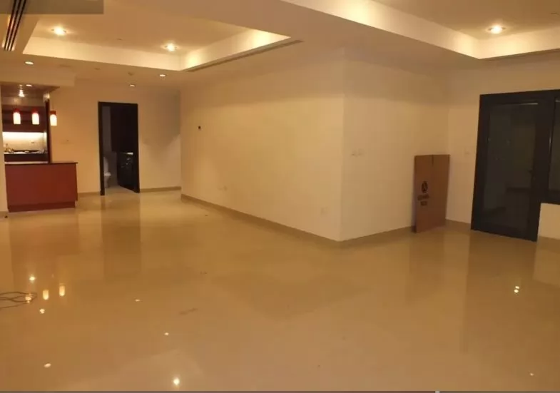 Wohn Klaar eigendom 2 Schlafzimmer S/F Wohnung  zu verkaufen in Al Sadd , Doha #10004 - 1  image 