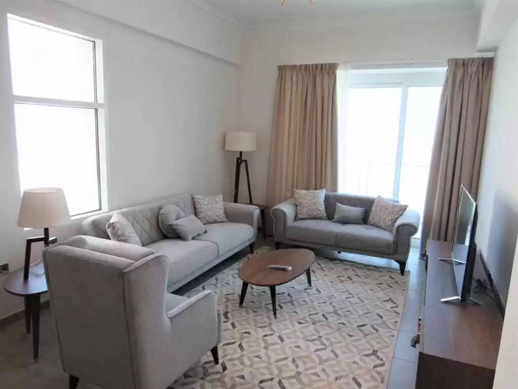 Résidentiel Propriété prête 3 chambres S / F Appartement  a louer au Al-Sadd , Doha #10039 - 1  image 