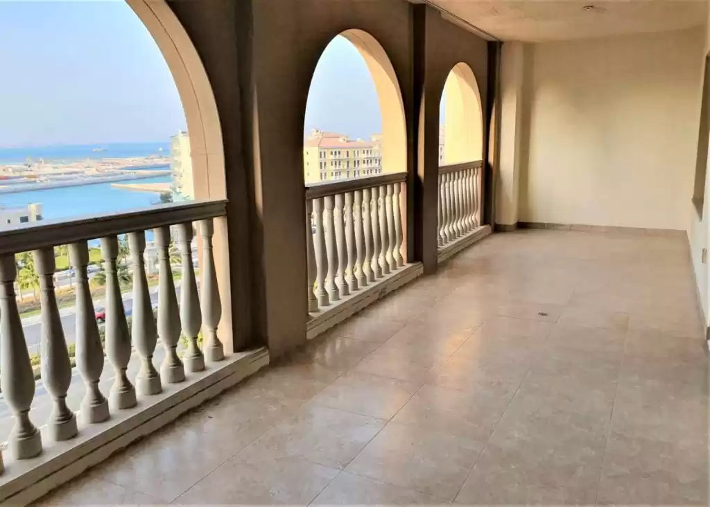 Résidentiel Propriété prête 1 chambre S / F Appartement  a louer au Al-Sadd , Doha #10165 - 1  image 