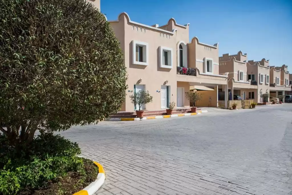 Residential Ready Property 2 Bedrooms S/F Villa in Compound  for rent in Al Sadd , Doha #10197 - 1  image 