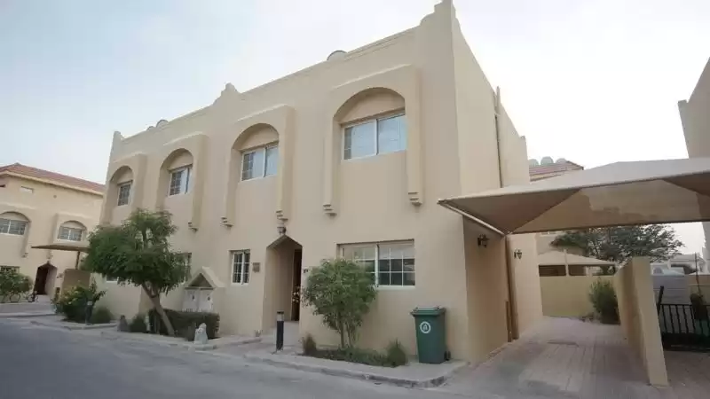 Жилой Готовая недвижимость 3 спальни С/Ж Вилла в комплексе  в аренду в Аль-Садд , Доха #10212 - 1  image 