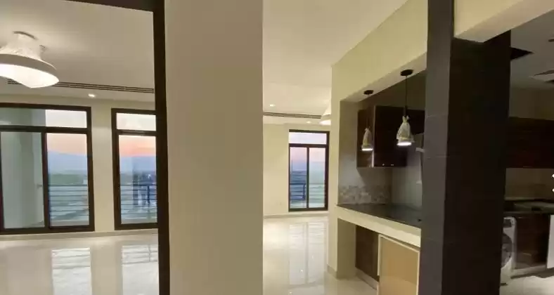 Résidentiel Propriété prête 1 chambre S / F Appartement  a louer au Al-Sadd , Doha #10230 - 1  image 