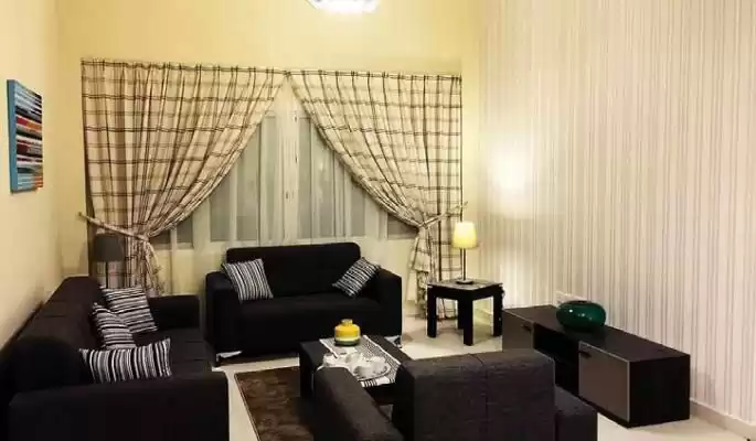 Residential Ready Property 2 Bedrooms F/F Apartment  for rent in Doha #10370 - 1  image 