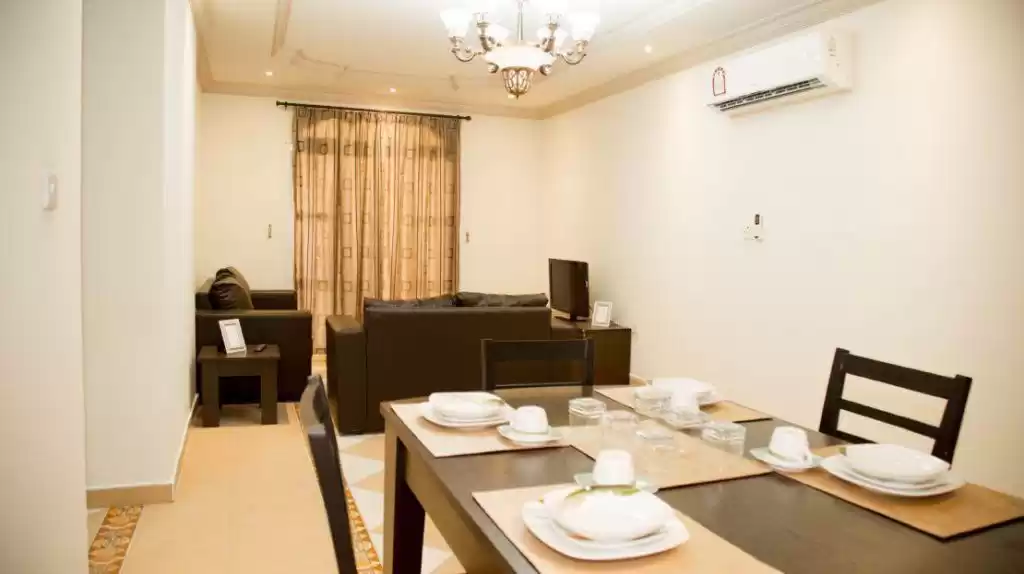 yerleşim Hazır Mülk 2 yatak odası F/F Apartman  kiralık içinde Al Sadd , Doha #10392 - 1  image 