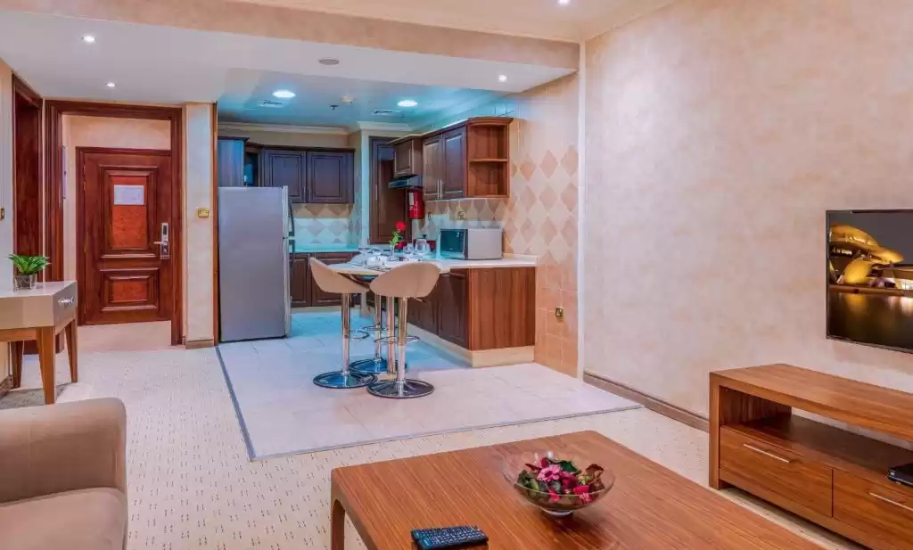 Wohn Klaar eigendom 1 Schlafzimmer F/F Wohnung  zu vermieten in Al Sadd , Doha #10400 - 1  image 