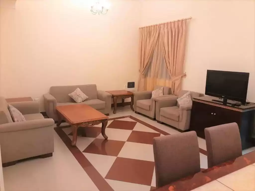 Residential Ready Property 2 Bedrooms F/F Apartment  for rent in Al Sadd , Doha #10410 - 1  image 
