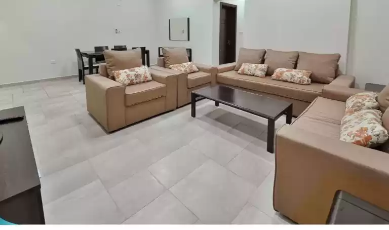 Residential Ready Property 2 Bedrooms U/F Apartment  for rent in Al Sadd , Doha #10411 - 1  image 