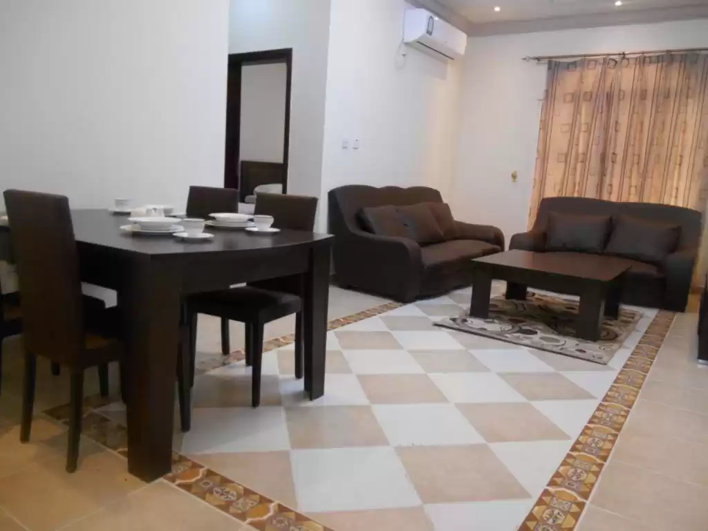 Wohn Klaar eigendom 2 Schlafzimmer F/F Wohnung  zu vermieten in Al Sadd , Doha #10427 - 1  image 