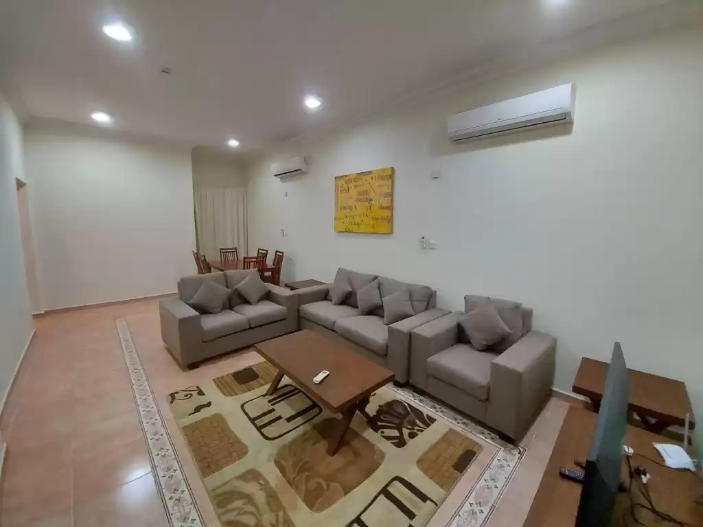 Wohn Klaar eigendom 2 Schlafzimmer F/F Wohnung  zu vermieten in Al Sadd , Doha #10438 - 1  image 