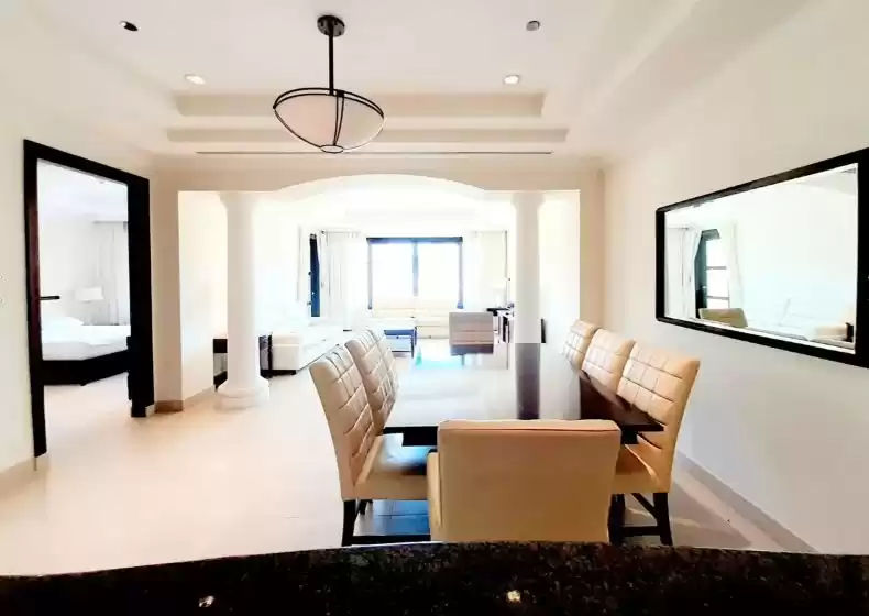 Residential Ready Property 2 Bedrooms S/F Townhouse  for rent in Al Sadd , Doha #10445 - 1  image 